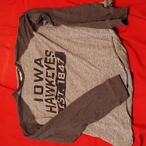 Iowa Hawkeyes long sleeves shirt